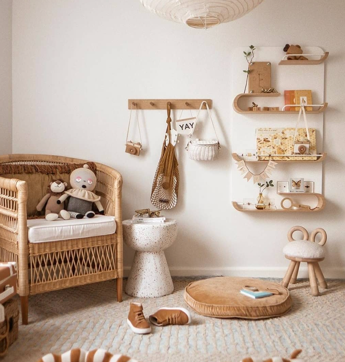 Tasmanian Slim Hooks