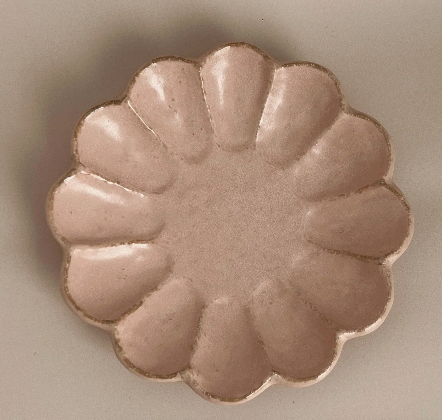 Rinka Japanese Pink Scallop 14cm Plate